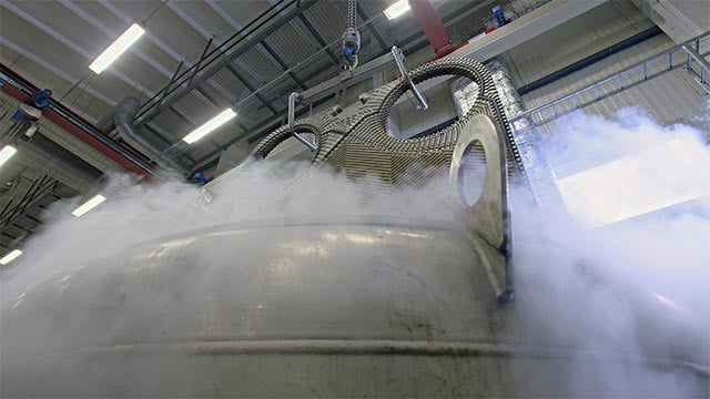 Retrait des joints de plaques d'échangeurs, service Alfa Laval pour la maintenance des plaques d'échangeurs de chaleur 