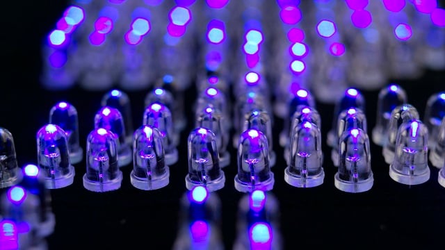 LED 640x360